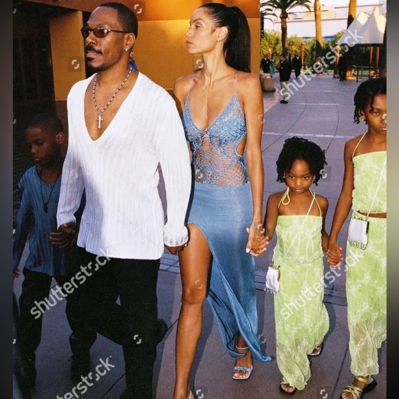 LOOKING FOR - Picture 12 of 16